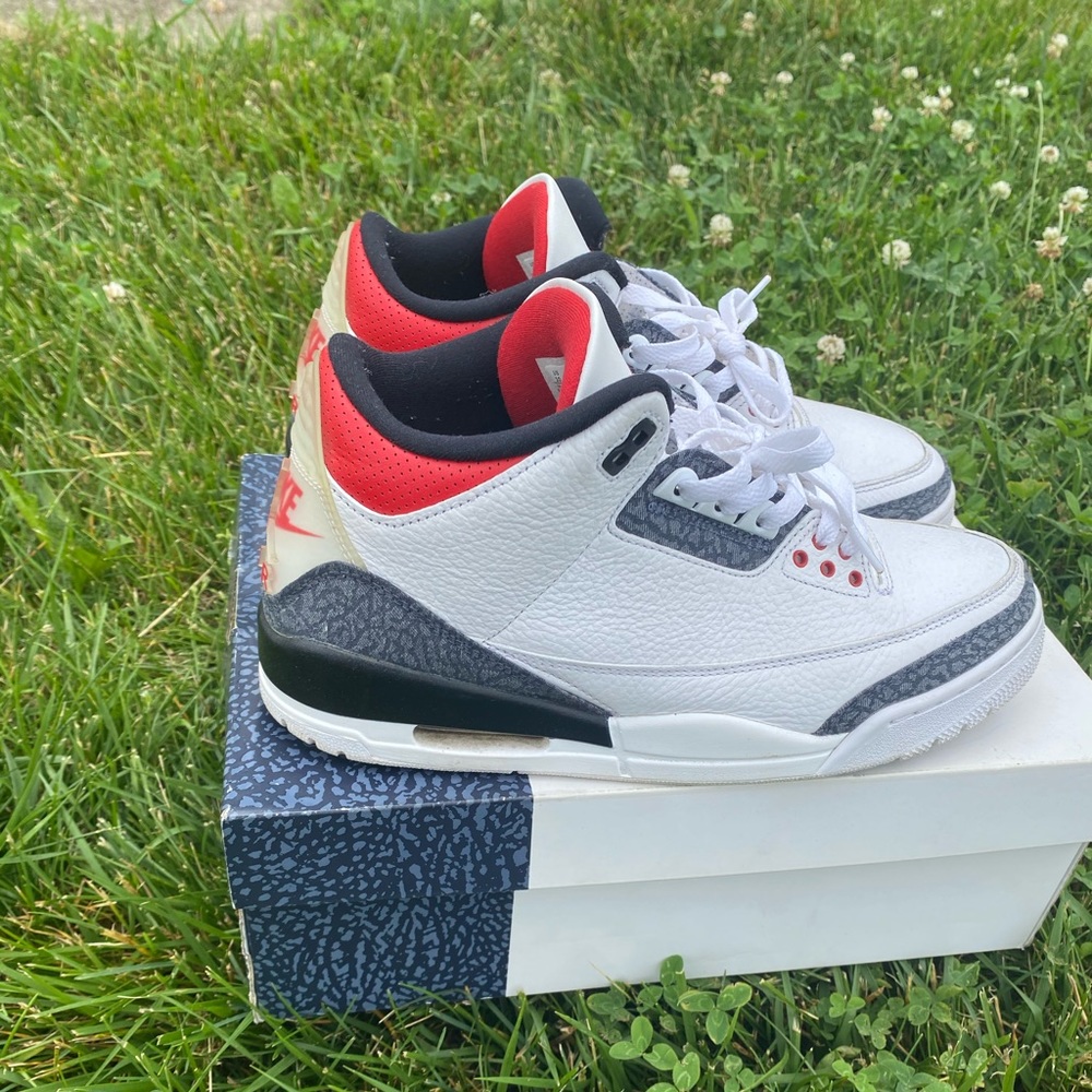 AIR JORDAN 3 'FIRE RED'